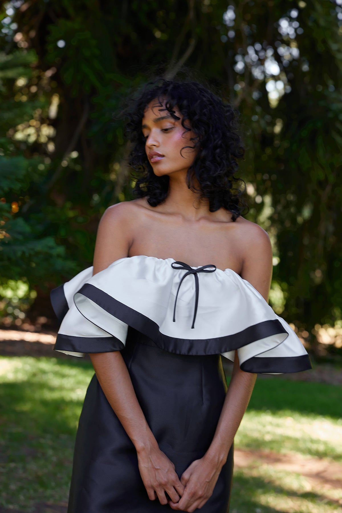 PRIMROSE DRESS NERO ANTIQUE