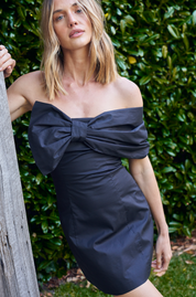 PHOEBE DRESS IN NERO