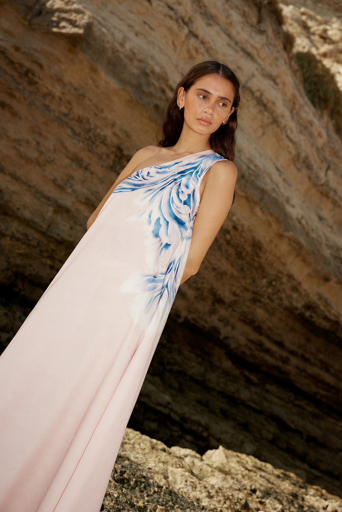 MILA DRESS IN SEASHELL/ICEBERG