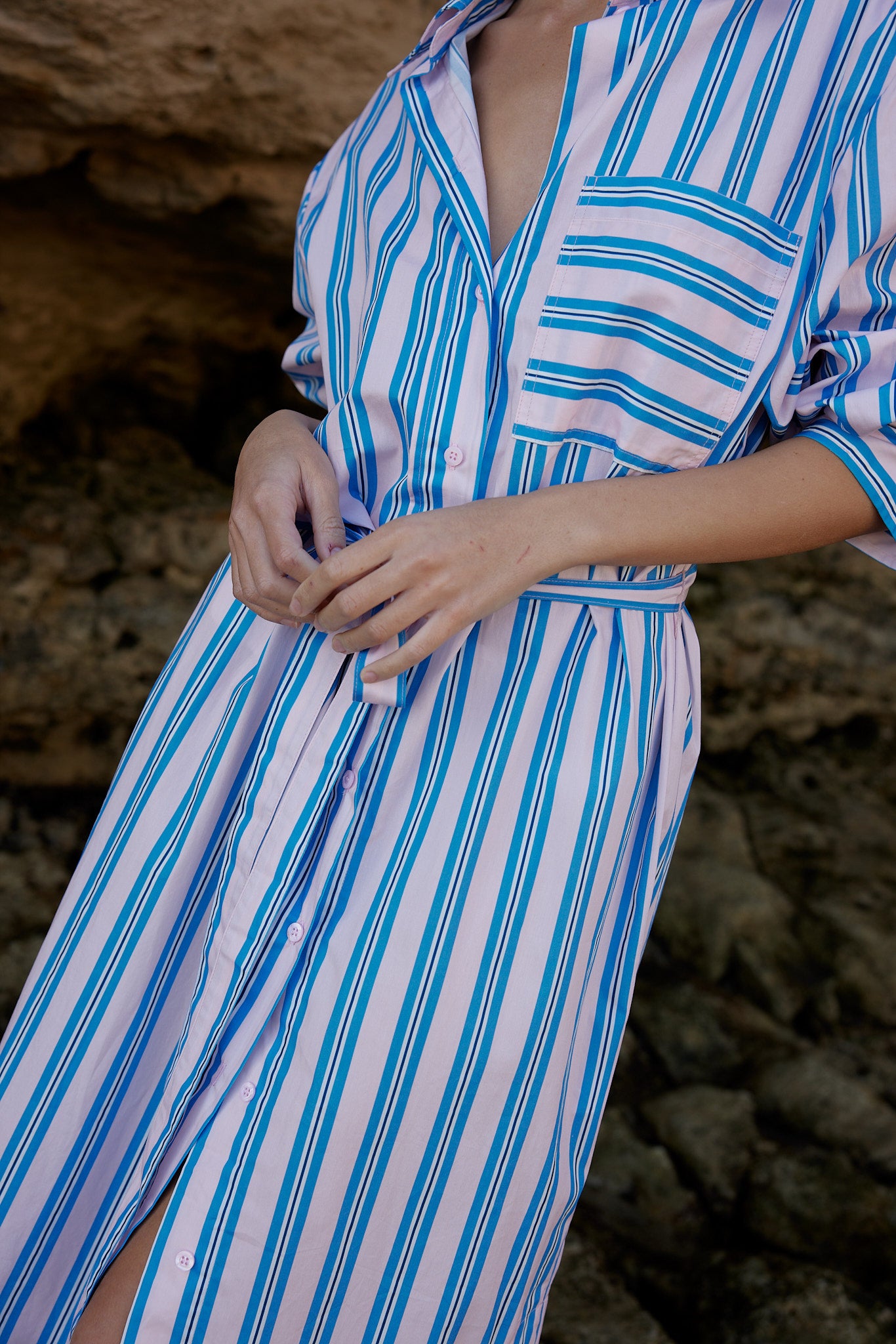 BILLY DRESS IN OCEAN DEPTH/SEASHELL STRIPE