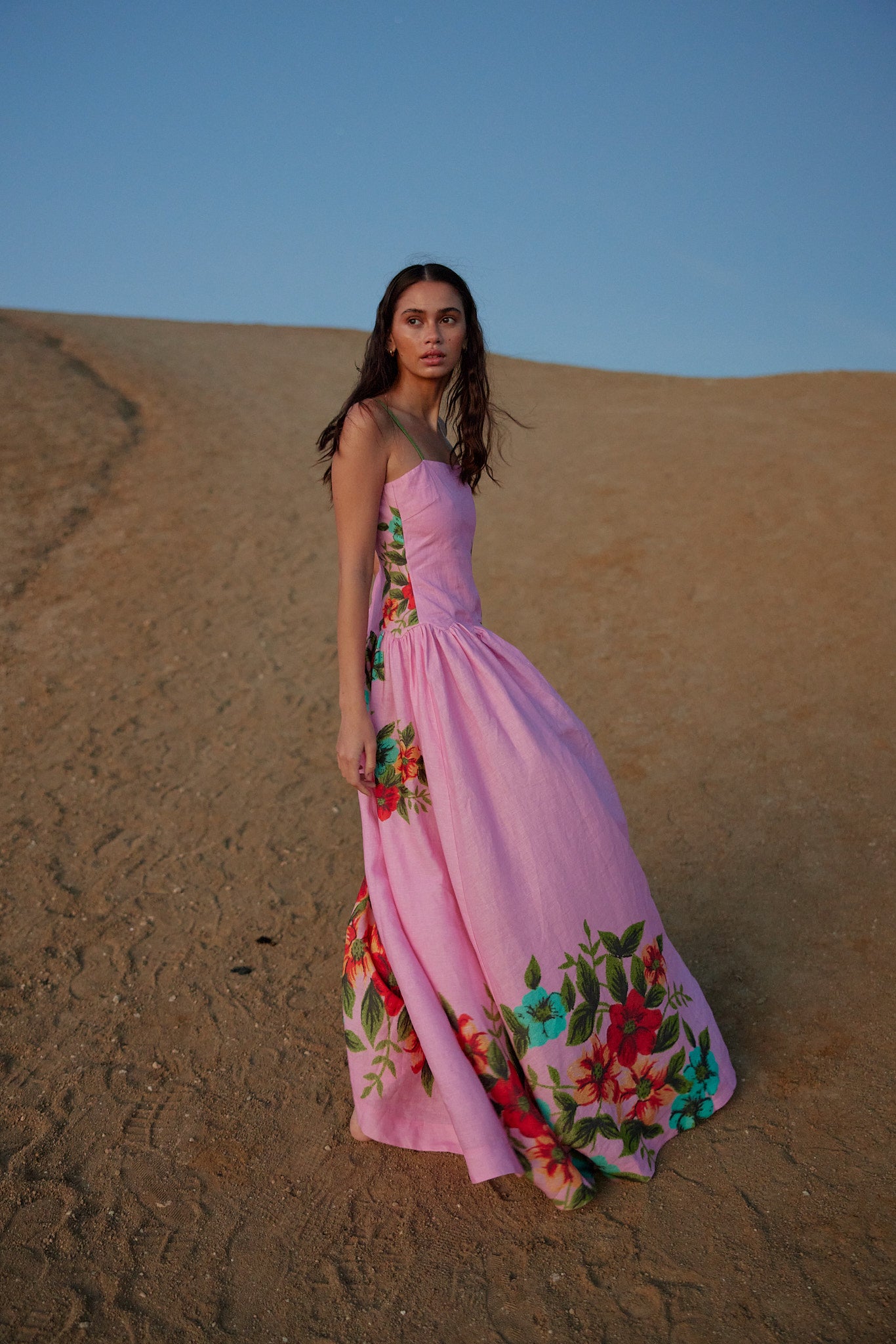 CORDELIA DRESS IN SALMON BOUQUET – Aston Studio