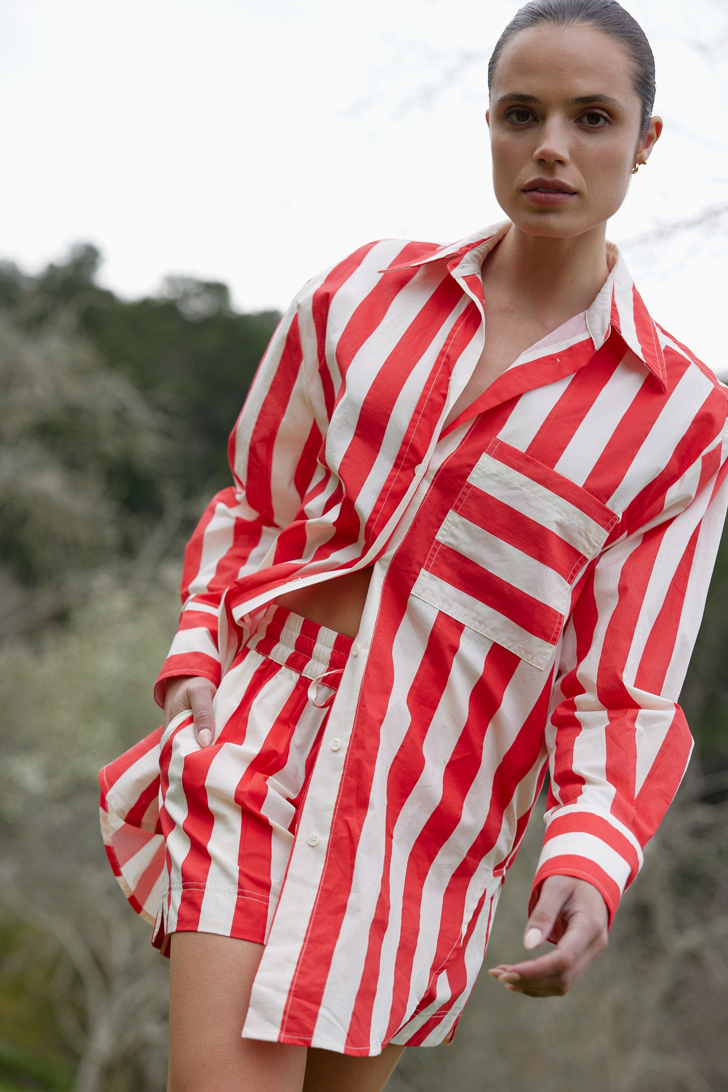 THE BUDDY SHIRT IN POPPY ANTIQUE STRIPE