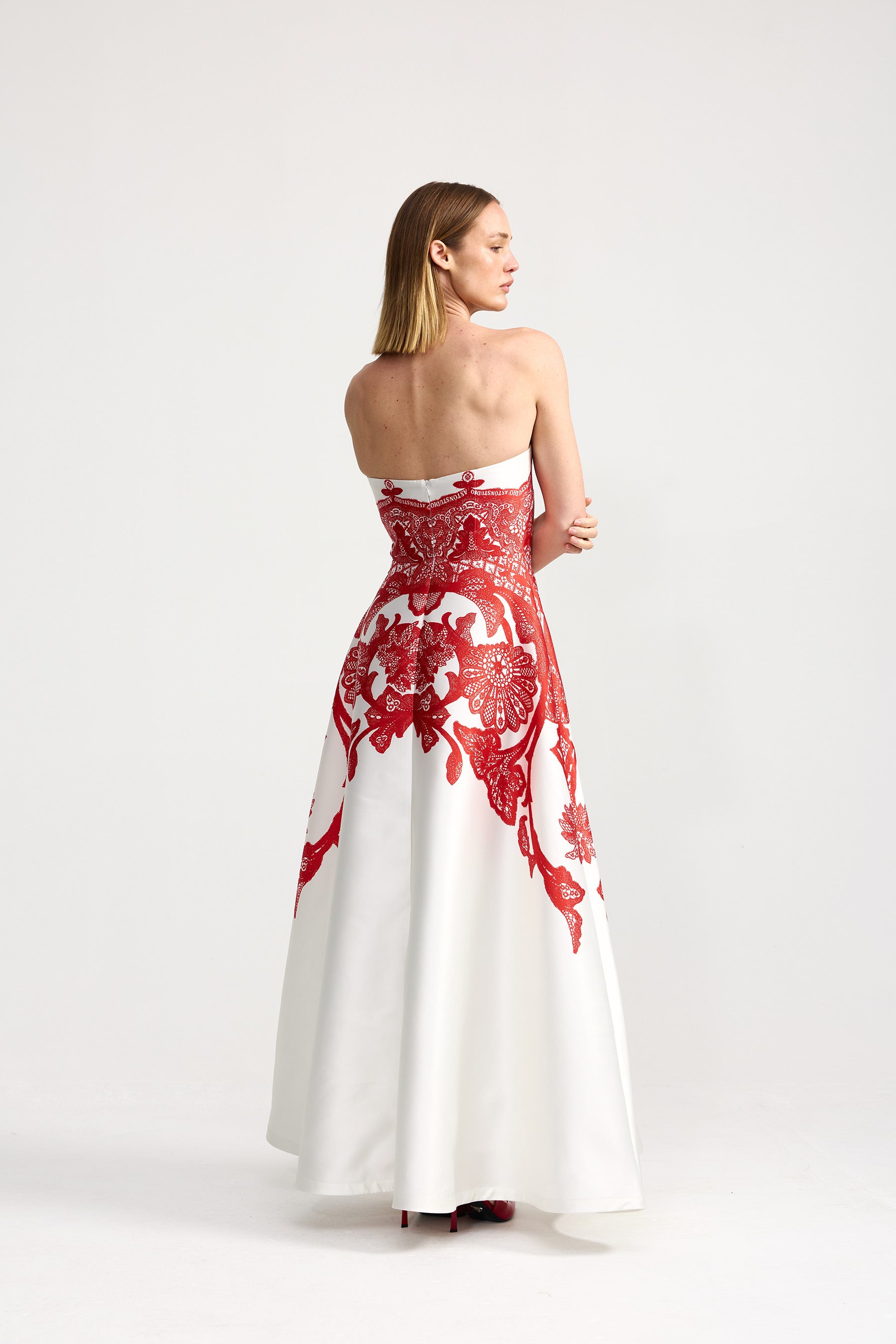 AUDREY GOWN IN RUBY ANTIQUE