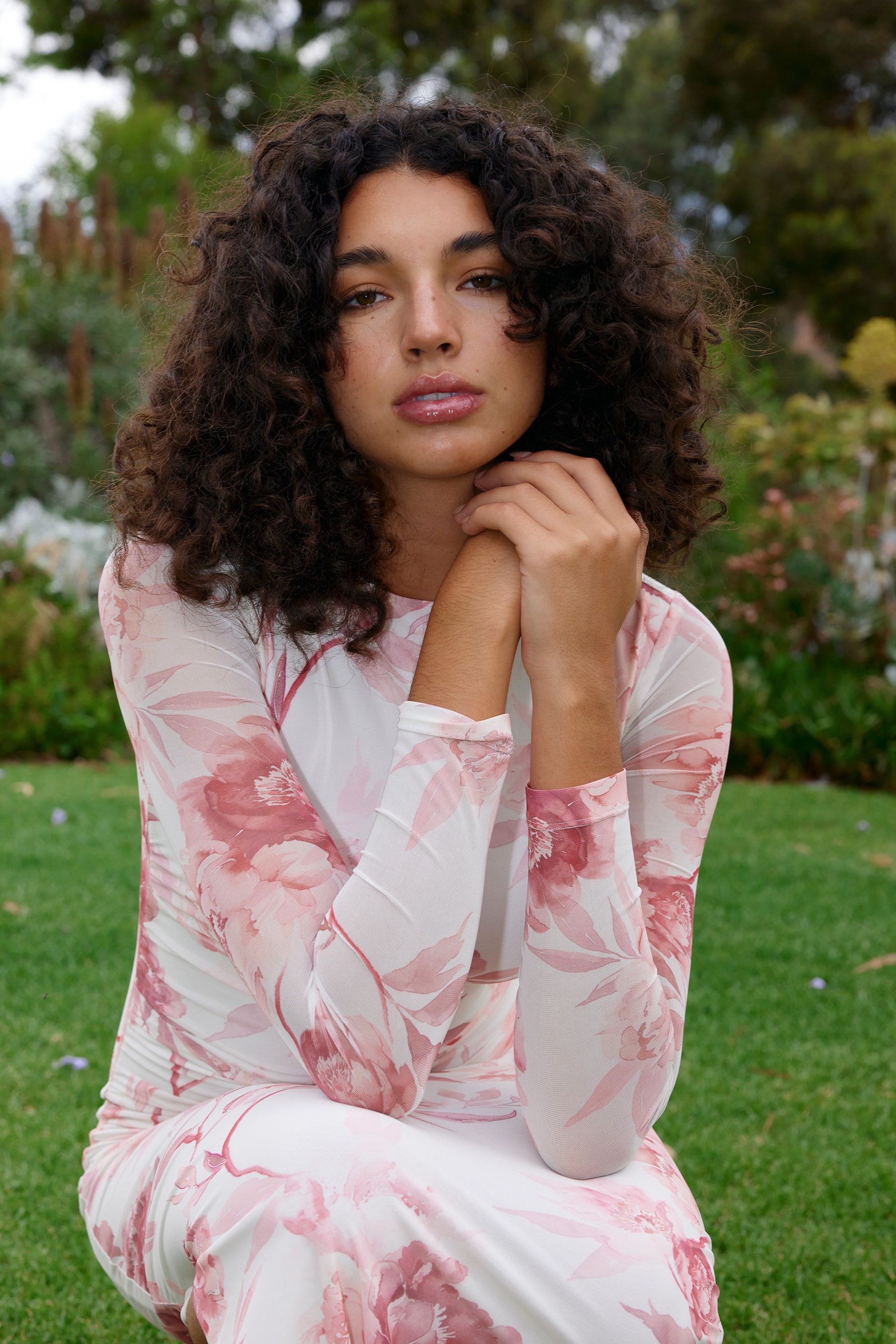 EZLI MESH DRESS IN PEONY/ANTIQUE