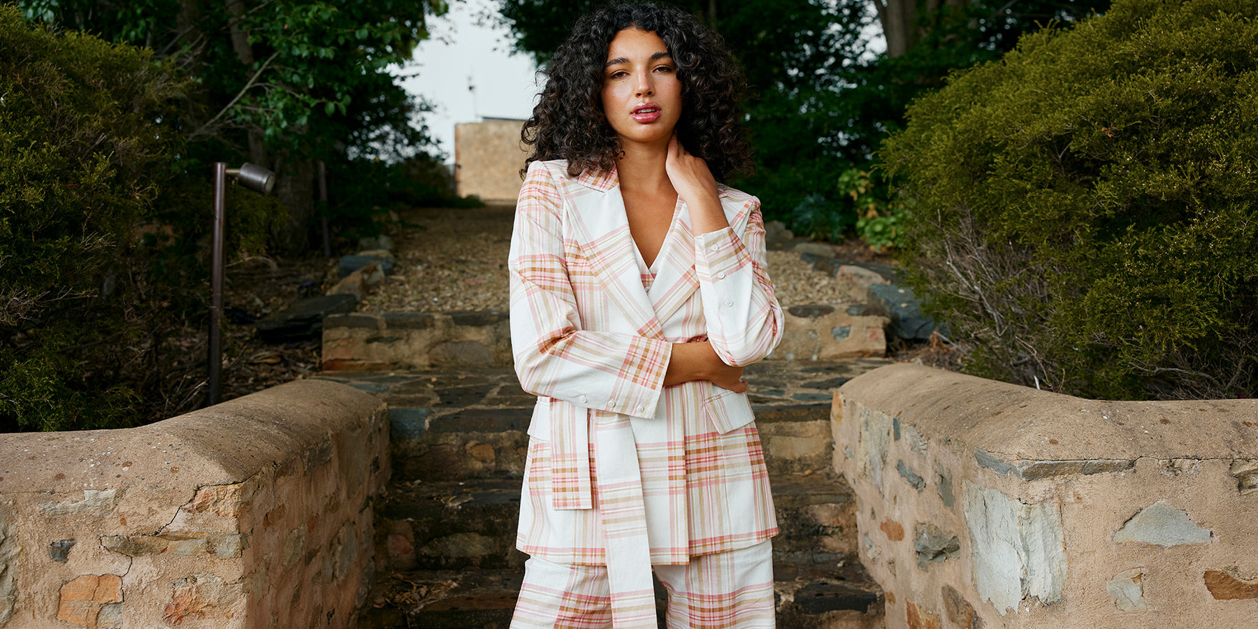 AS22525ADELINEBLAZERPEONYANTIQUEPLAID3.jpg