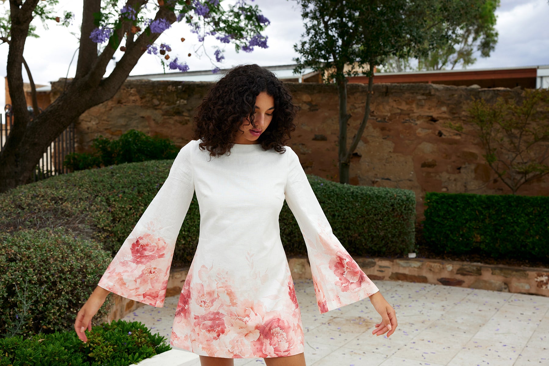 MAGGIE DRESS IN PEONY/ANTIQUE