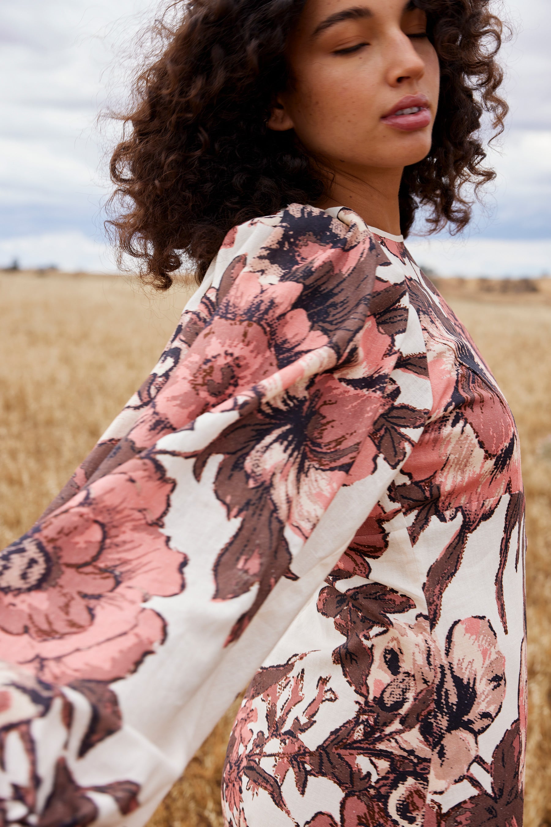 VINCE DRESS IN VINTAGE ROSE