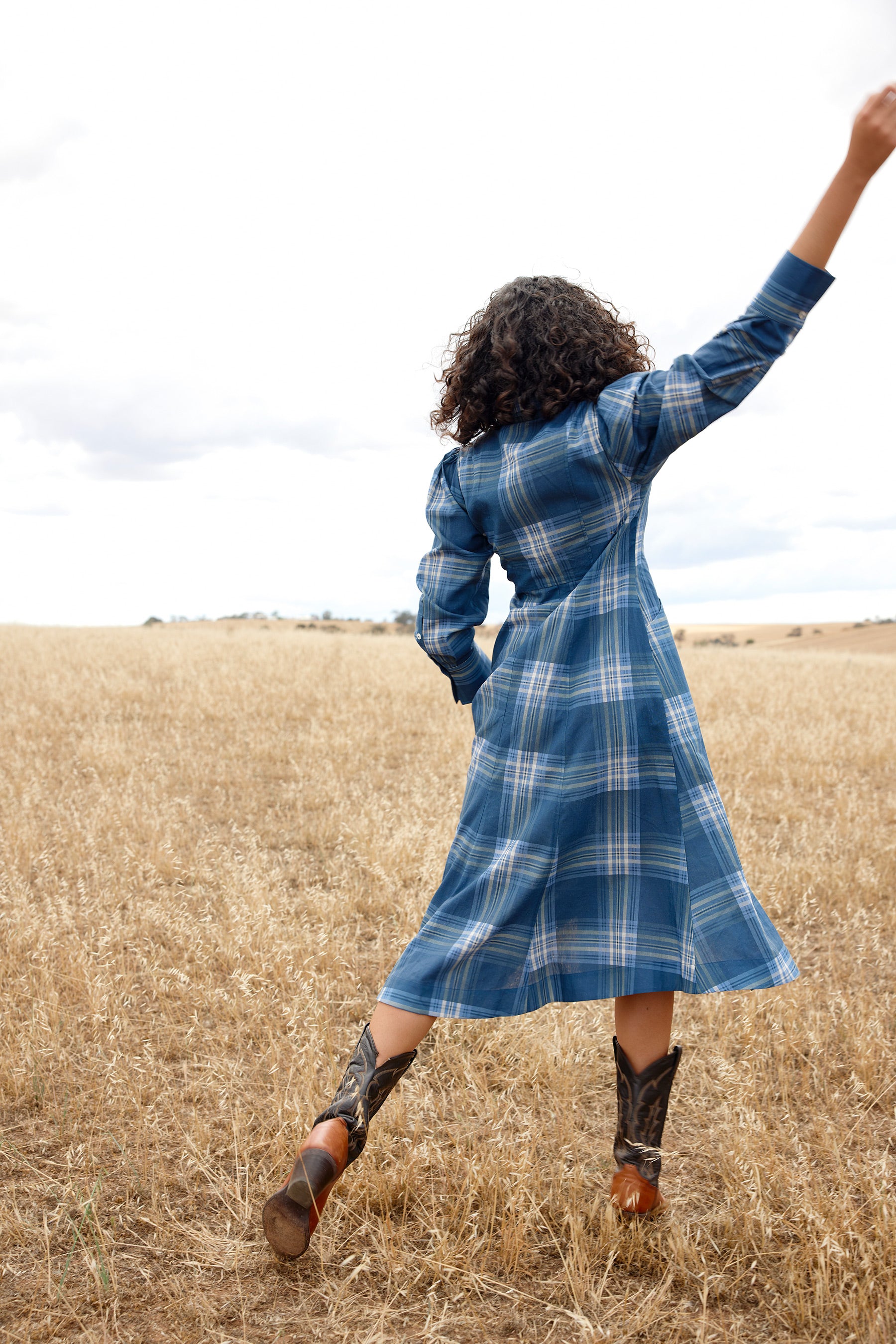 BLAZE DRESS IN INDIGO PLAID