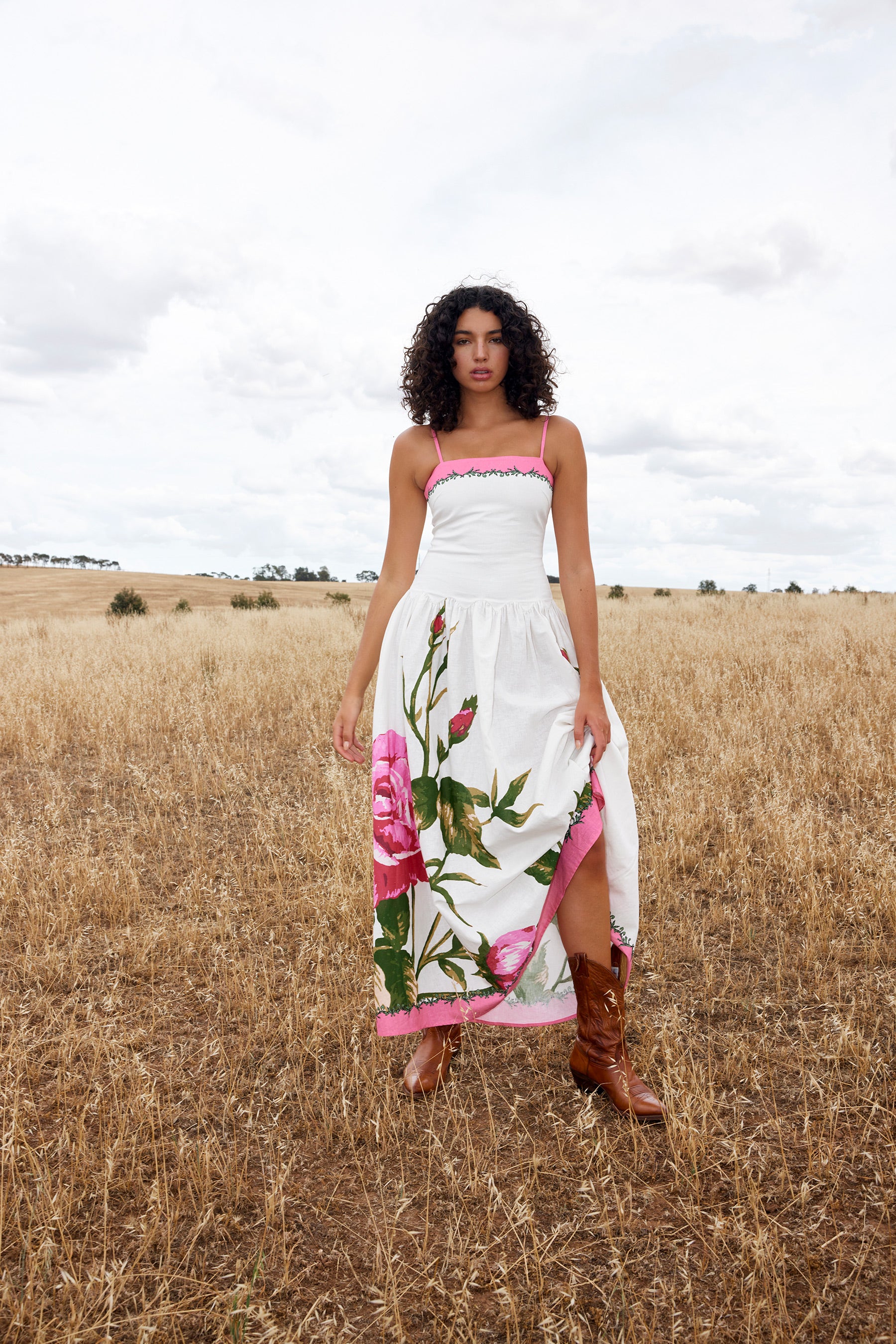 DRESSES – Aston Studio
