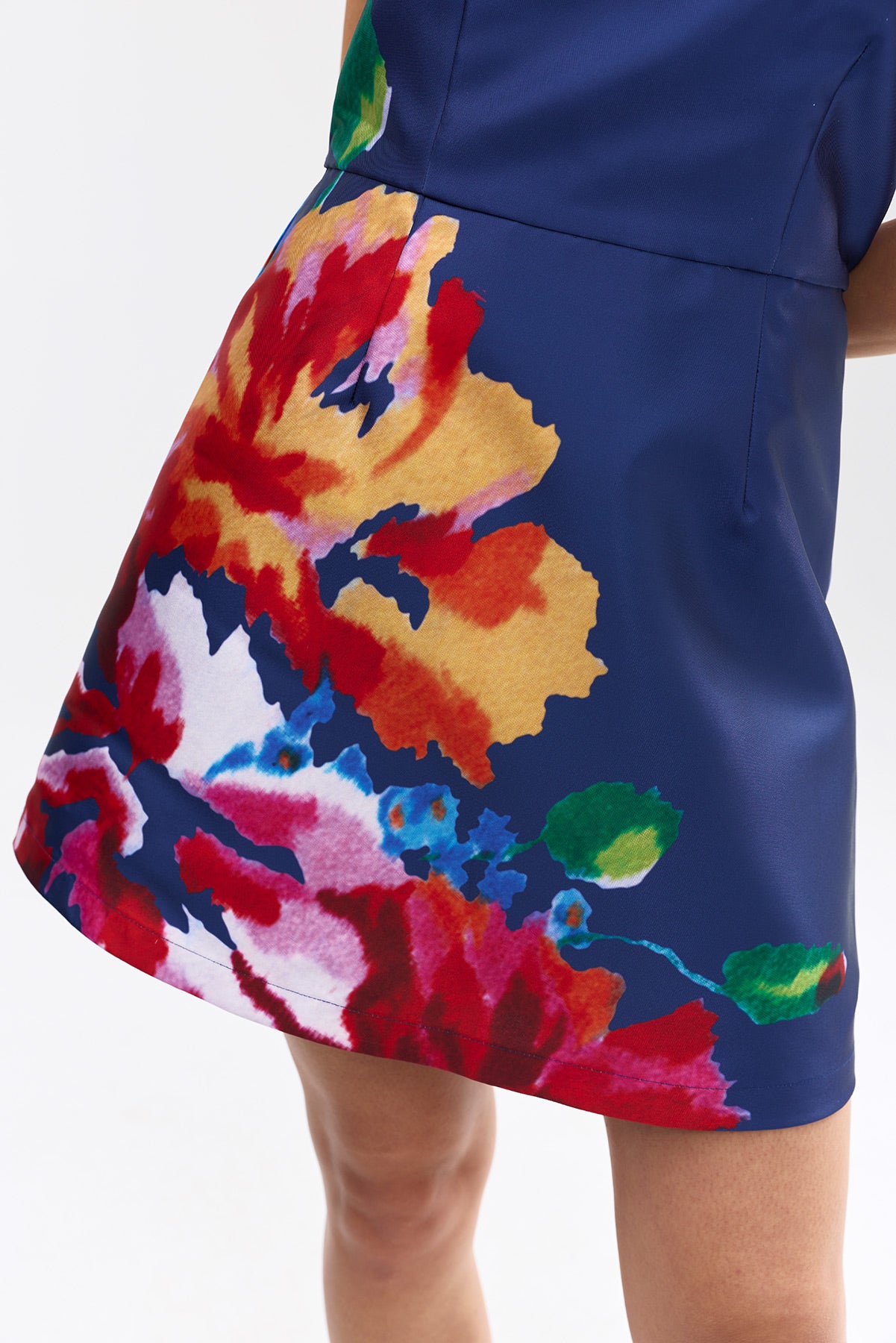 AS226117_SUTTON_DRESS_ROYAL_PAPAYA_3.jpg
