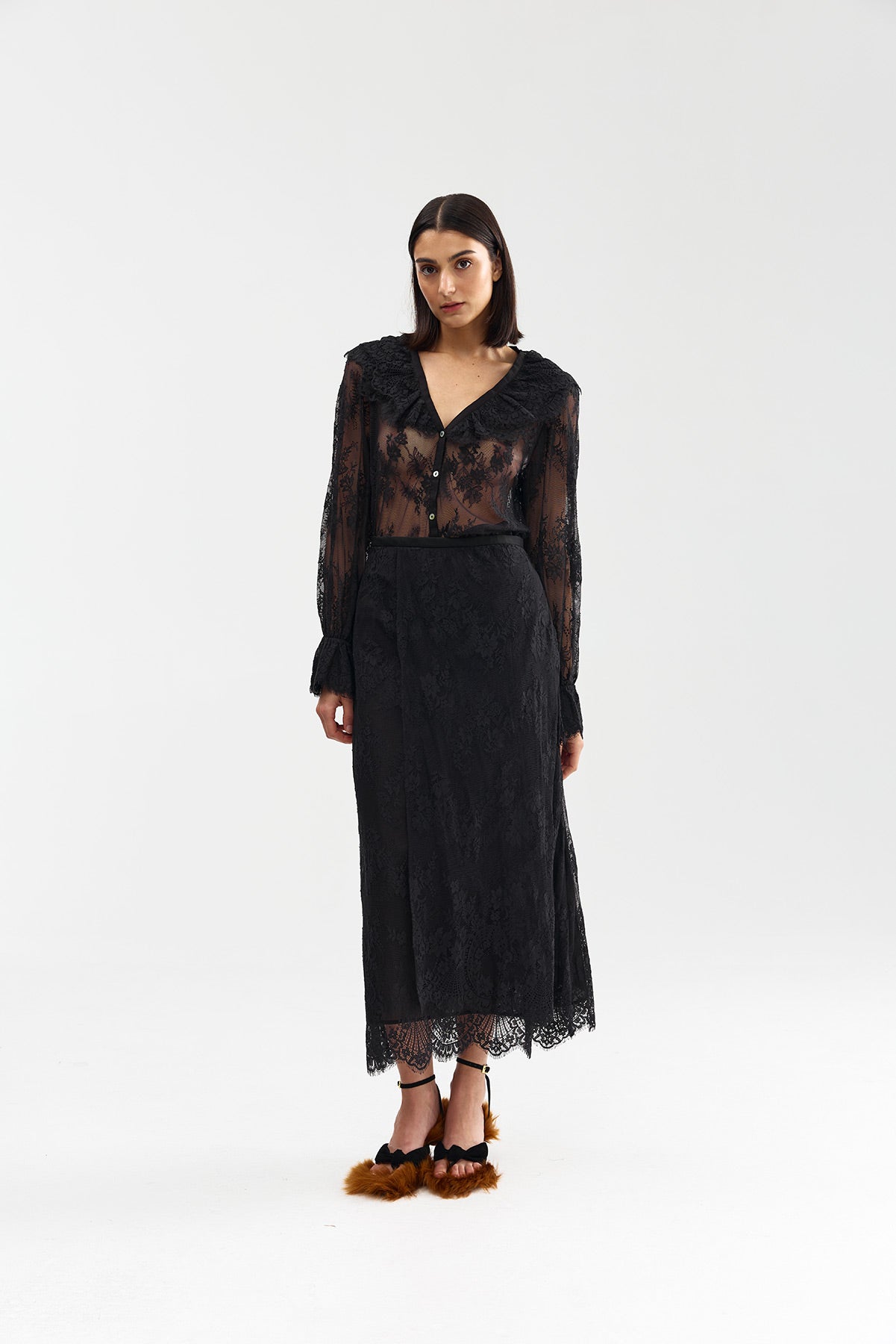 AS22656_CLEO_SKIRT_NERO_LACE_1.jpg