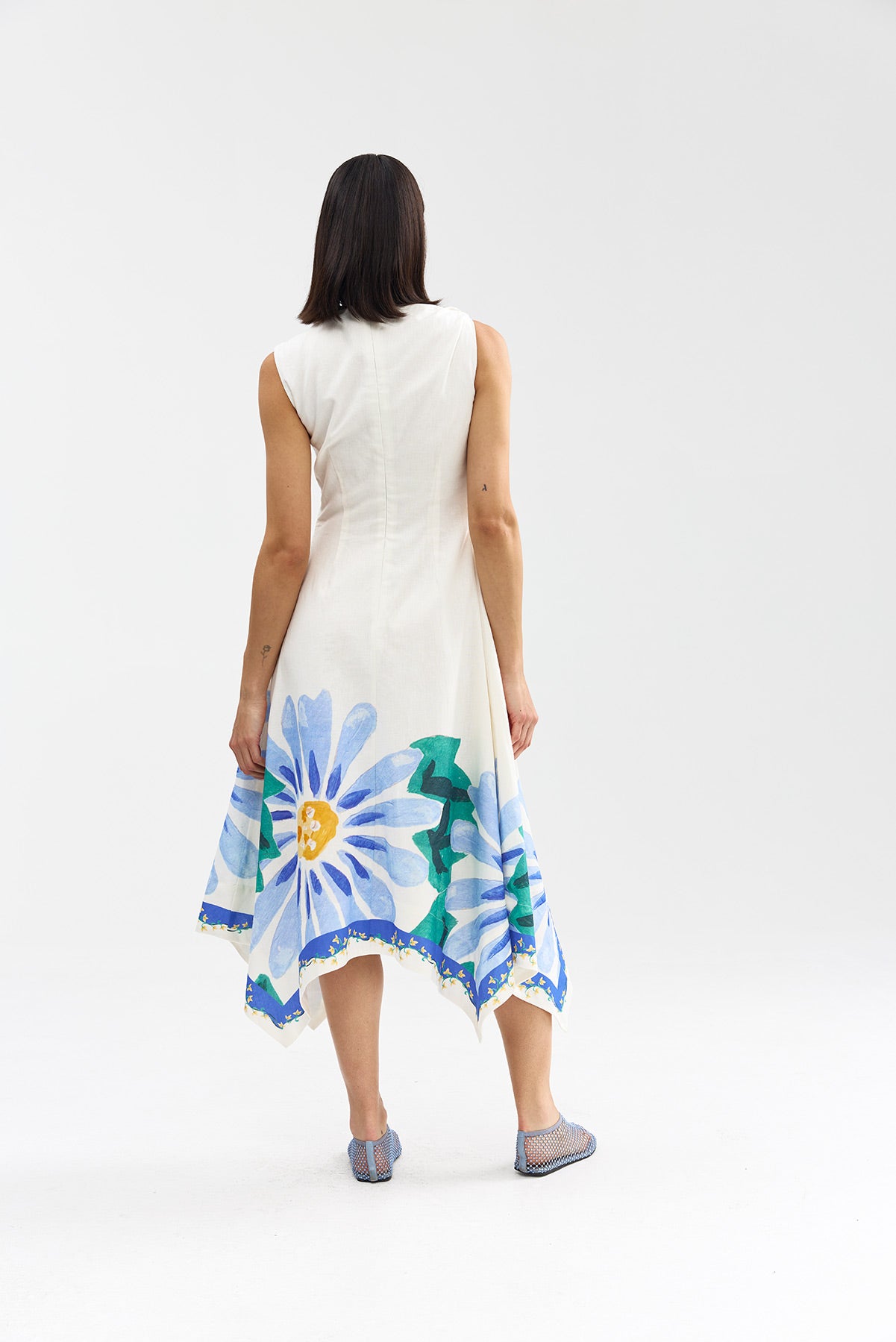 ALESSIA DRESS ANTIQUE DAISY