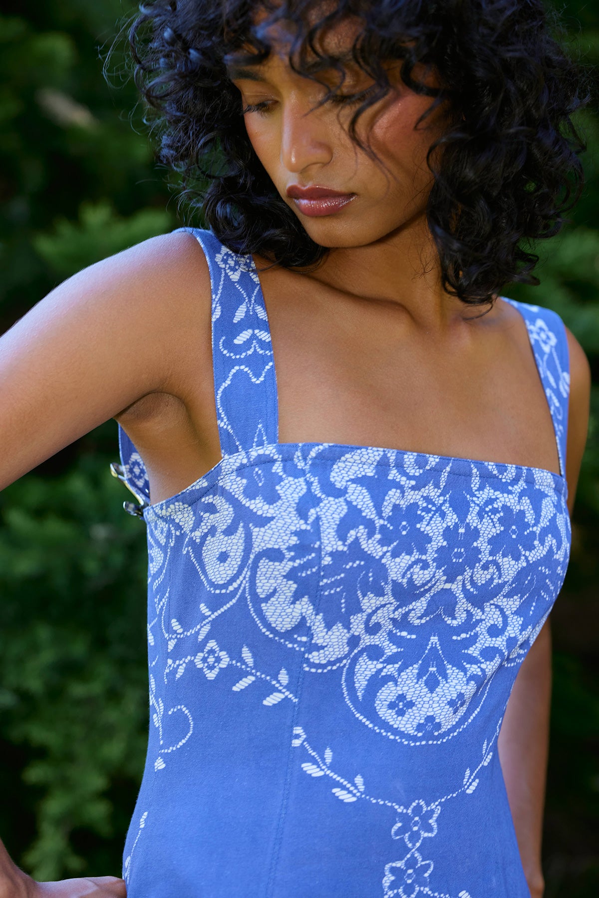 MIMI DRESS ROYAL ANTIQUE