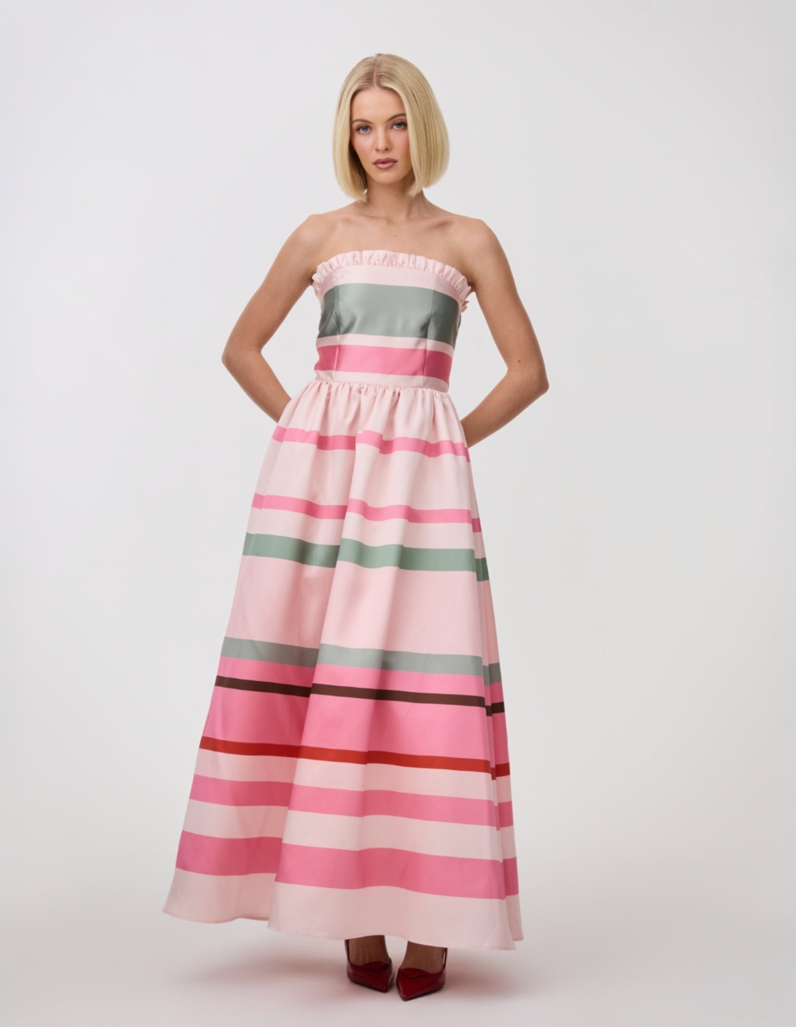CHARLIZE GOWN RETRO STRIPE
