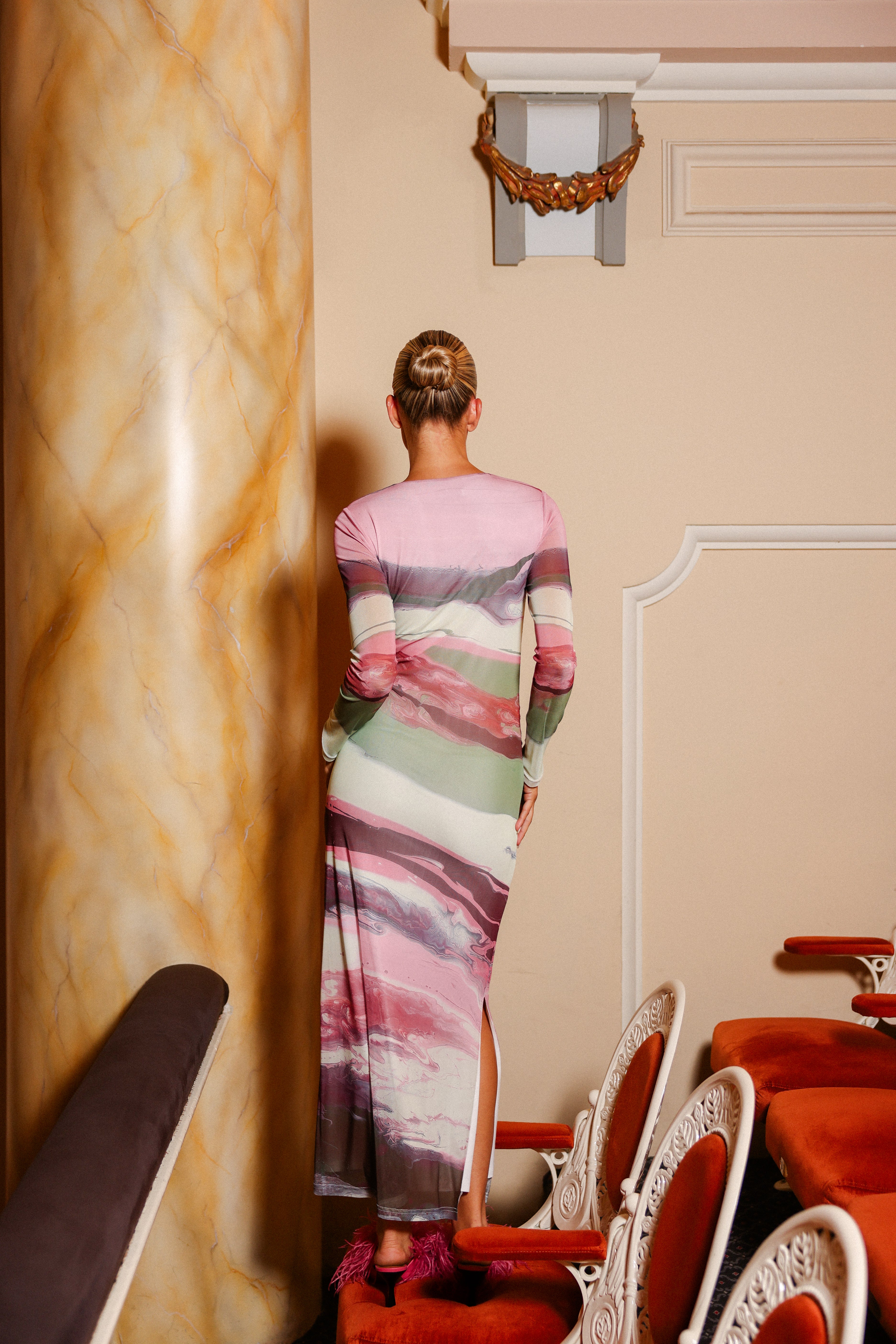 EZLI MESH DRESS RETRO RESIN