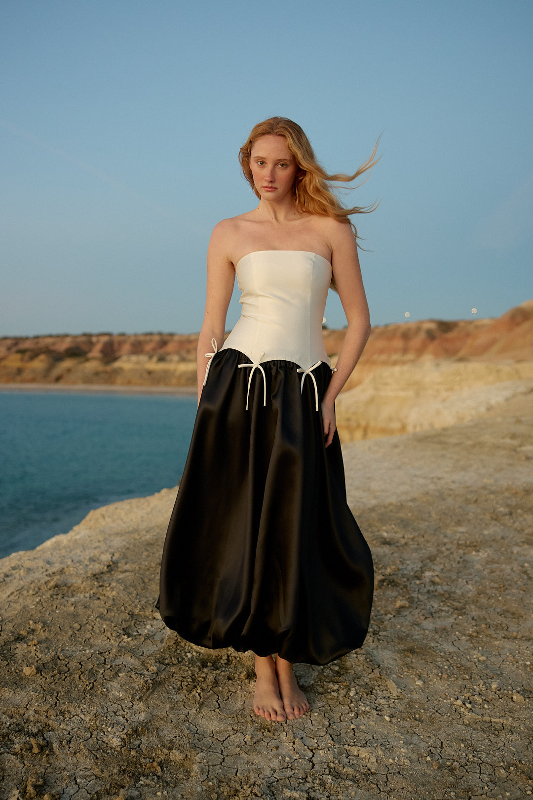 MARGUERITE GOWN NERO ANTIQUE - PRE ORDER