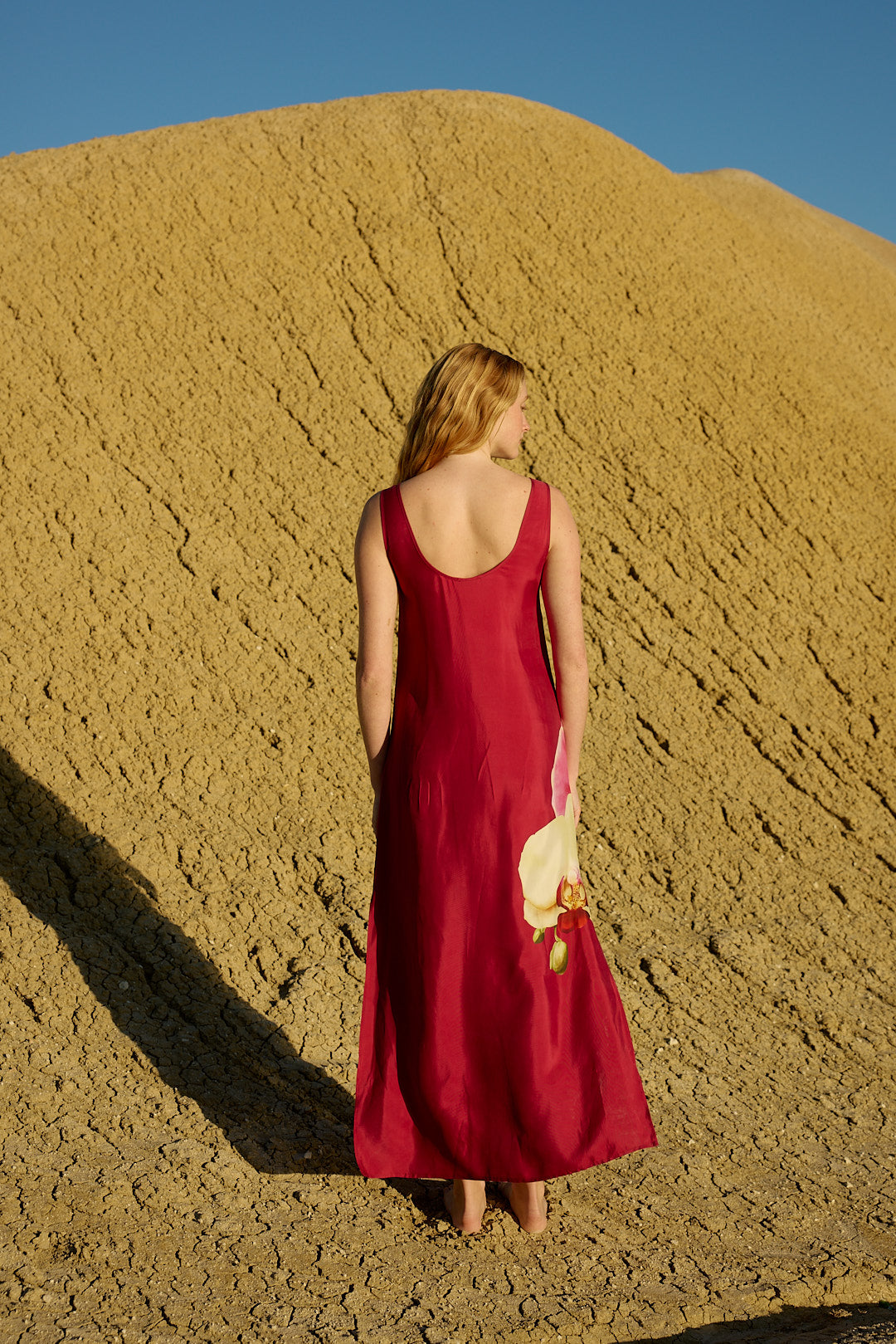 POPPY DRESS REDCURRANT PHALAE – Aston Studio POPPY DRESS REDCURRANT PHALAE – Aston Studio
