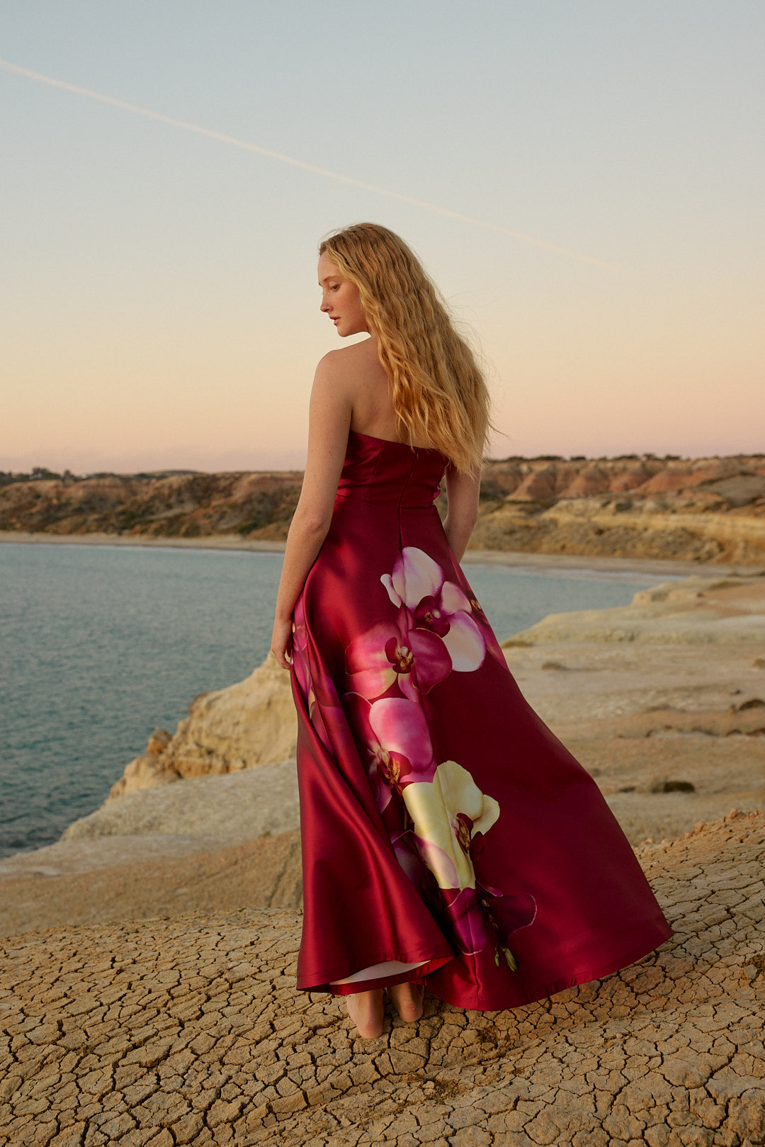 AUDREY GOWN REDCURRANT PHALAE