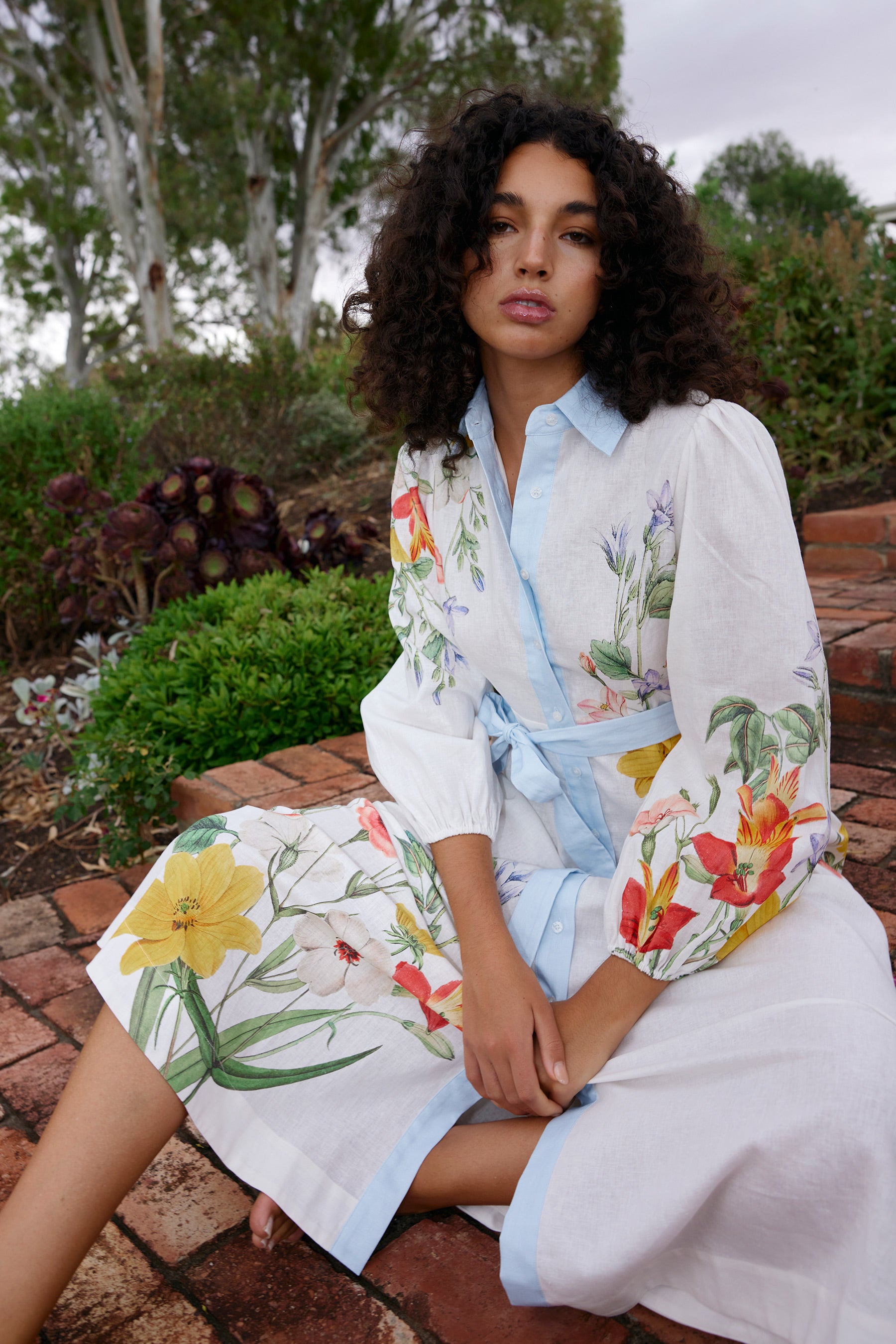 SAKS_DRESS_ANTIQUITY8.jpg